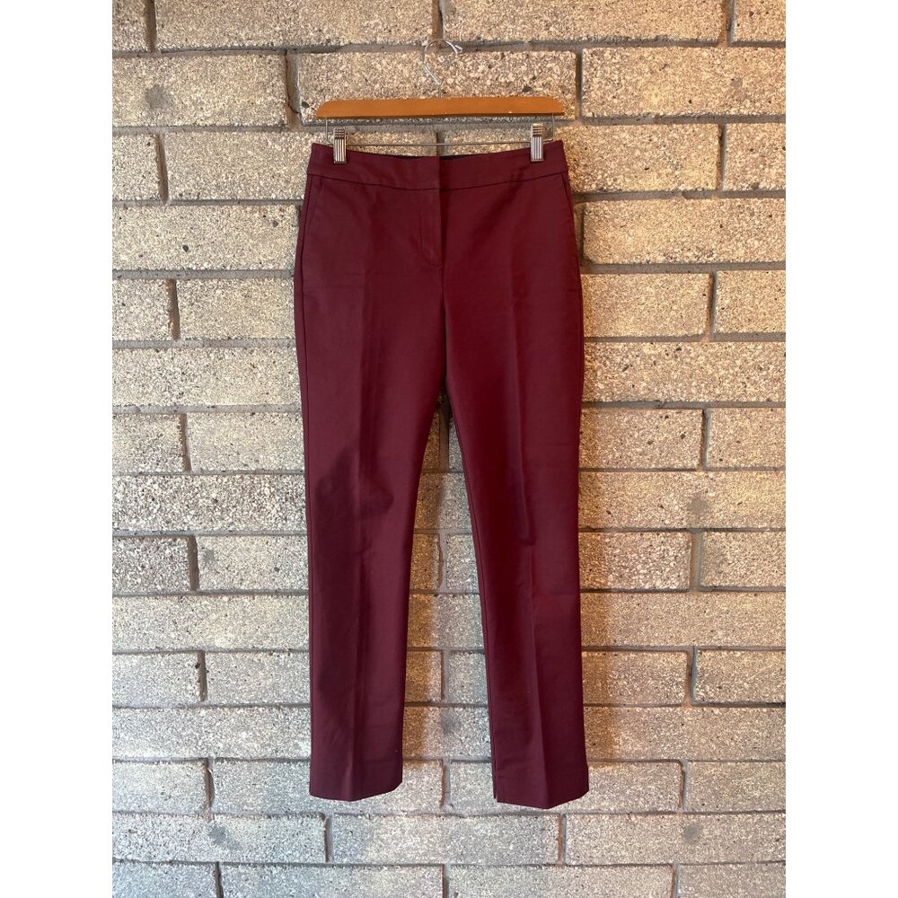 Womens Burgundy Slim-Fit Pants Size 2R Made In Turkey Sleek Pocket Detail Comfor